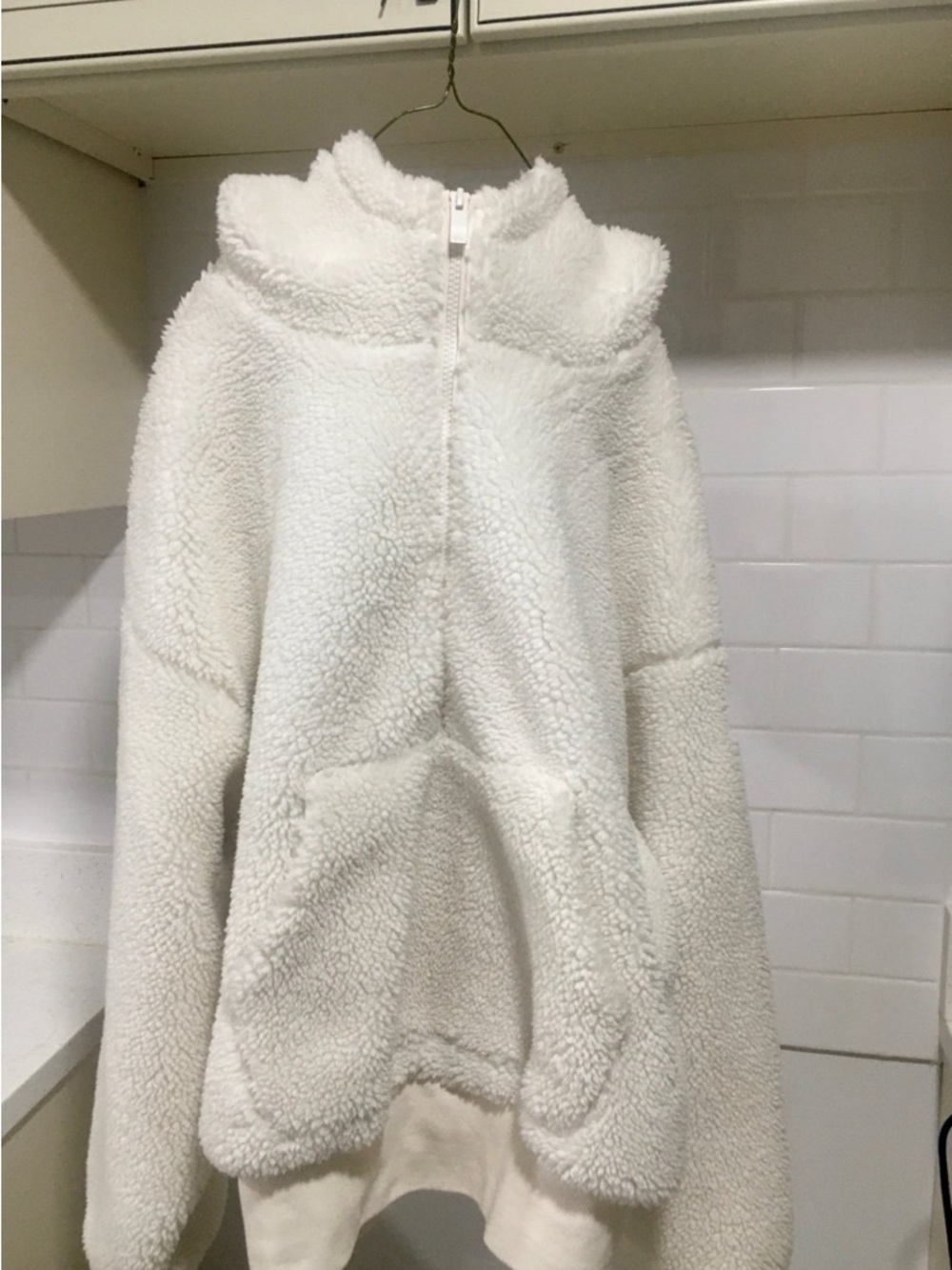 Alo White Sherpa Zip-Up Jacket - Women's Cozy Fleece Coat